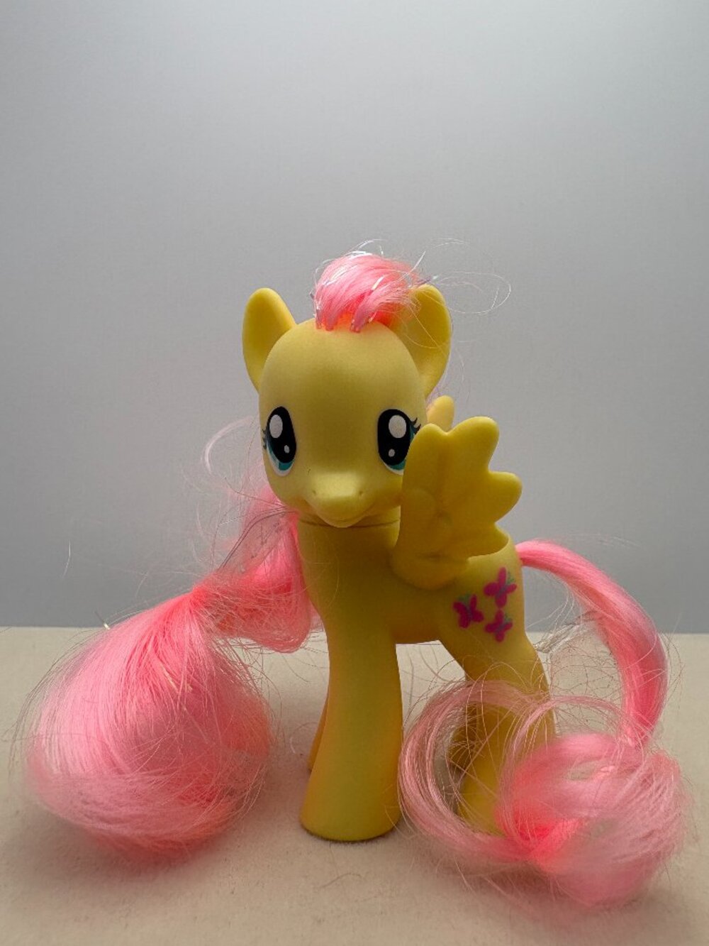 My Little Pony (MLP) Fluttershy OG Hair Ties Tinsel Hair G4 2010 (MLP: LT2-30)